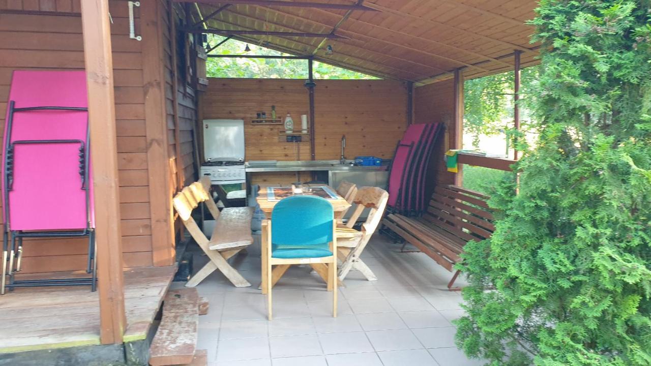Domki Domek Na Jeziorem Wilczynskim Budzislawskim , Las, Osobno Ogrodzony 2-6 Osob- Klimatyzacja, Ogrzewanie, 62-550 Zygmuntowo Gm Wilczyn Екстериор снимка