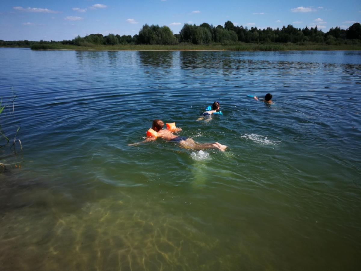 Domki Domek Na Jeziorem Wilczynskim Budzislawskim , Las, Osobno Ogrodzony 2-6 Osob- Klimatyzacja, Ogrzewanie, 62-550 Zygmuntowo Gm Wilczyn Екстериор снимка